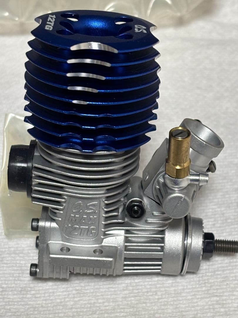 a*n様 O.S. 12TGエンジン 未使用品