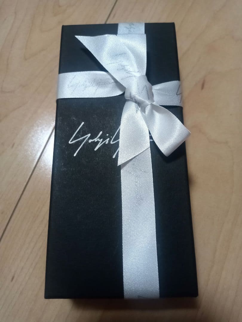 もも　未使用　経年劣化あり　ヨウジヤマモト　カラビナ　ブラック