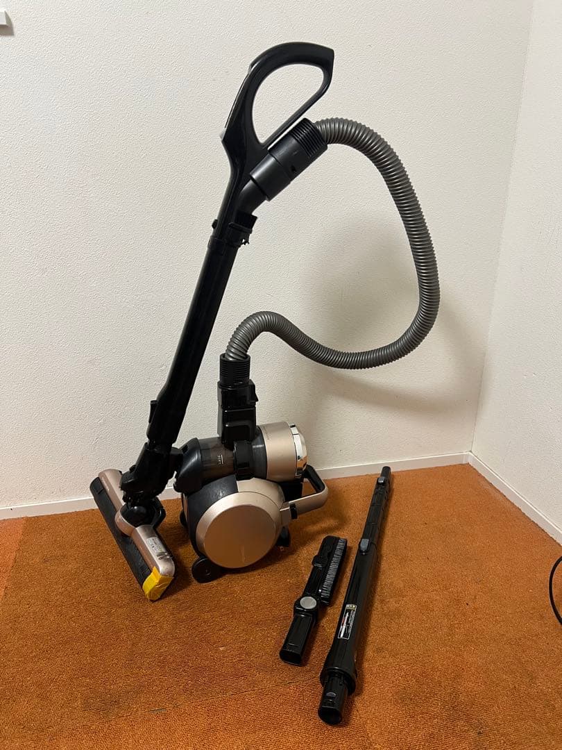 TOSHIBA 東芝 2020年製 VC-BK750X-N サイクロン式掃除機