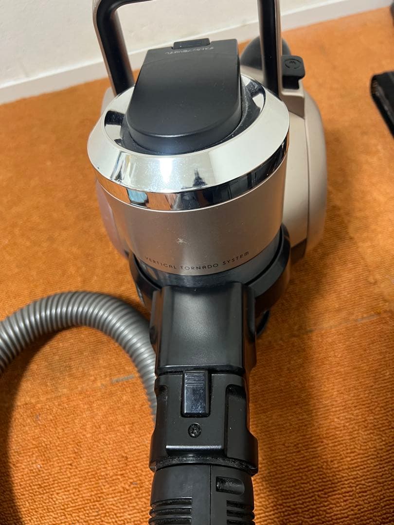 TOSHIBA 東芝 2020年製 VC-BK750X-N サイクロン式掃除機