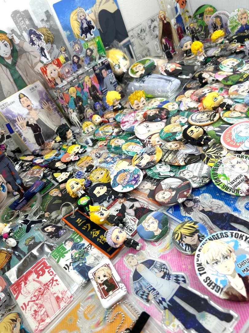 早い者勝ち 送料無料 東京リベンジャーズ グッズセット 250点 3.5kg