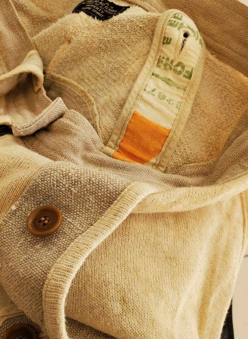 ベージュ カーゴパンツ 調整可能ウエスト