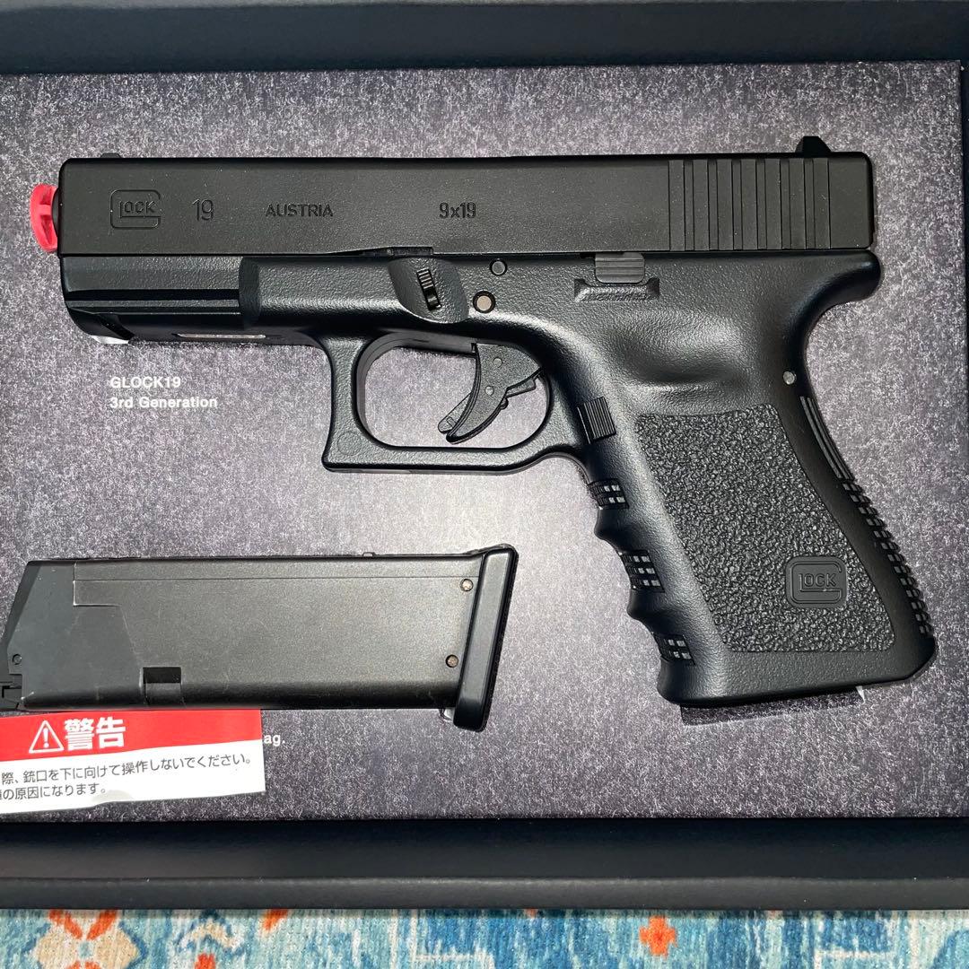東京マルイ ガスハンドガン グロック19 Gen3 予備マガジン付 ほぼ未使用