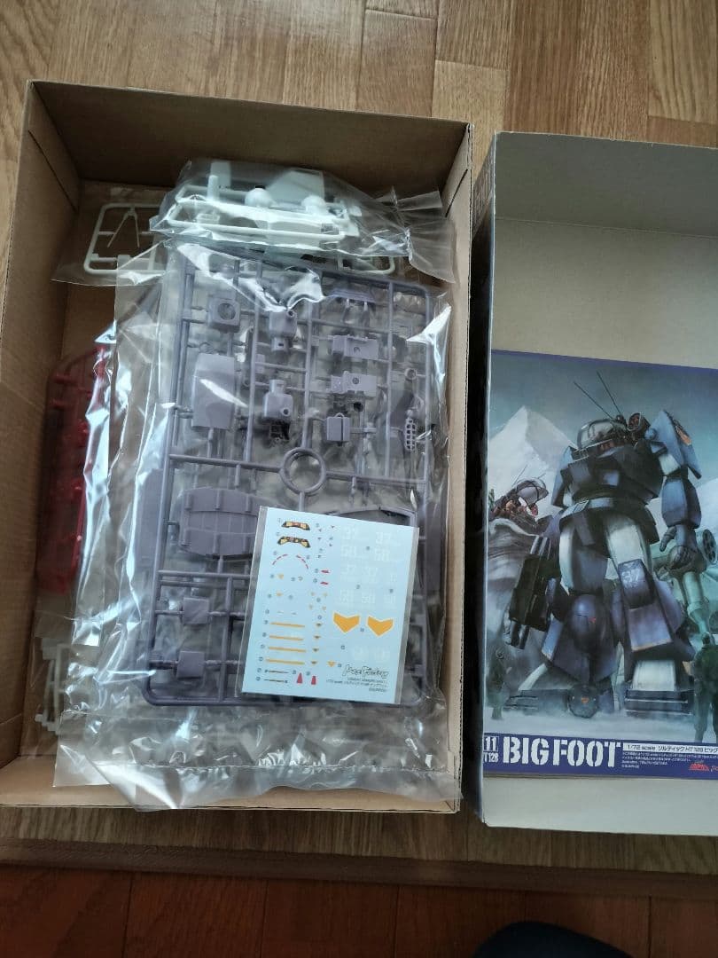 太陽の牙ダグラム・ビッグフット・マックスファクトリー　2体