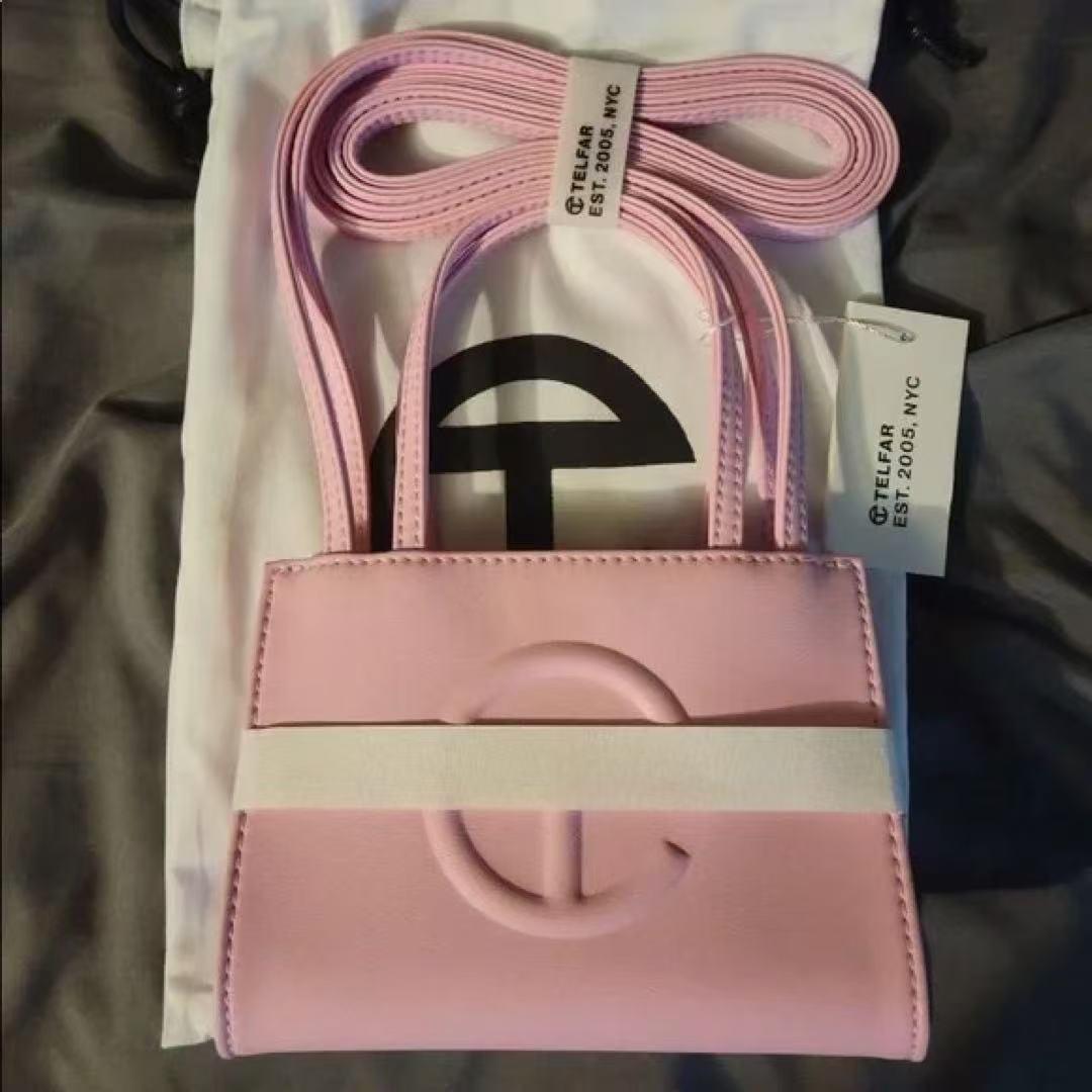 人気のアイテム テルファー　ピンクショルダーバック