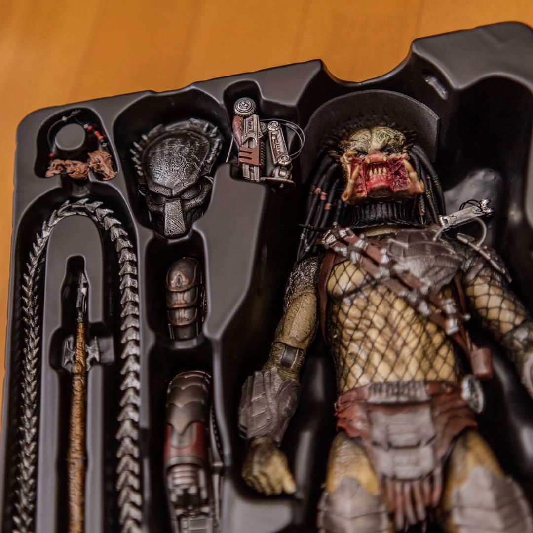 ホットトイズ ウルフプレデター 重装備Ver. 1/6 エイリアン AvP2
