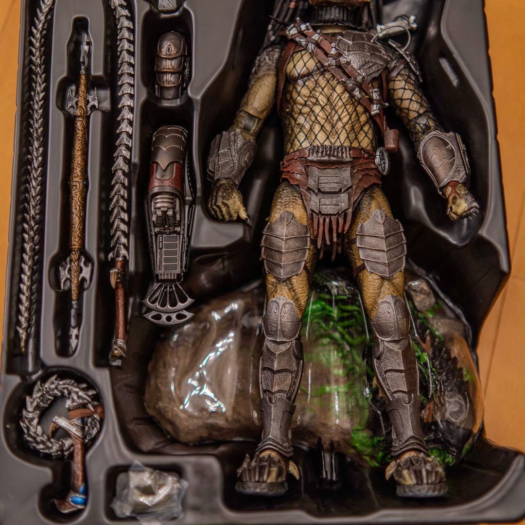 ホットトイズ ウルフプレデター 重装備Ver. 1/6 エイリアン AvP2