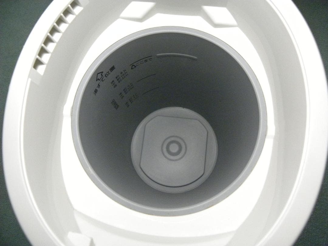 ②象印大型加湿器