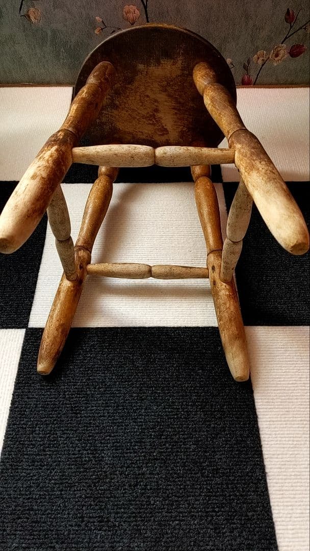 アンティーク　木製小型 スツール