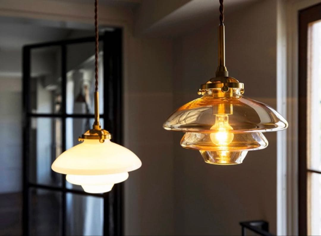 ペンダントライト〈FLYMEe/フライミー〉