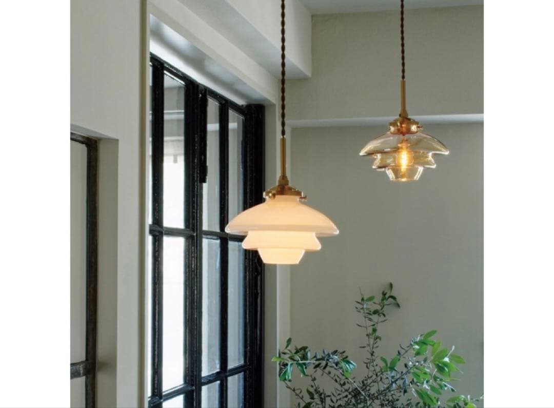 ペンダントライト〈FLYMEe/フライミー〉