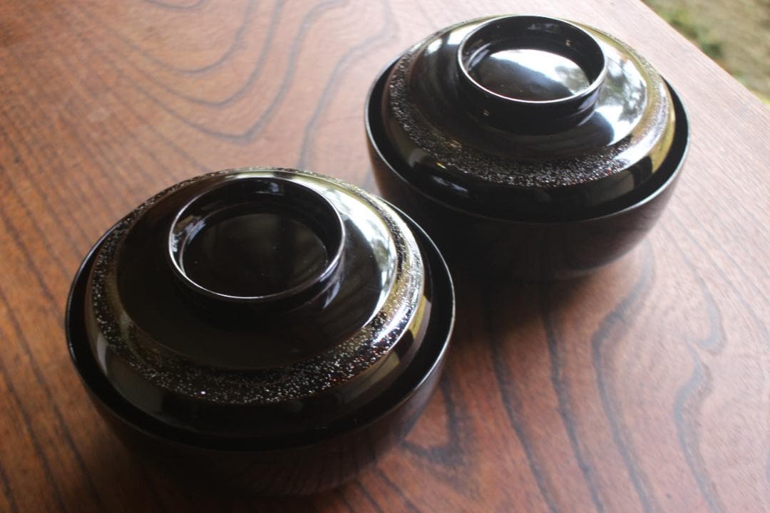 時代逸品！塗分け螺鈿黒漆に風情ある見返小槌蒔絵のお椀2点（検輪島塗蒔絵椀雑煮椀