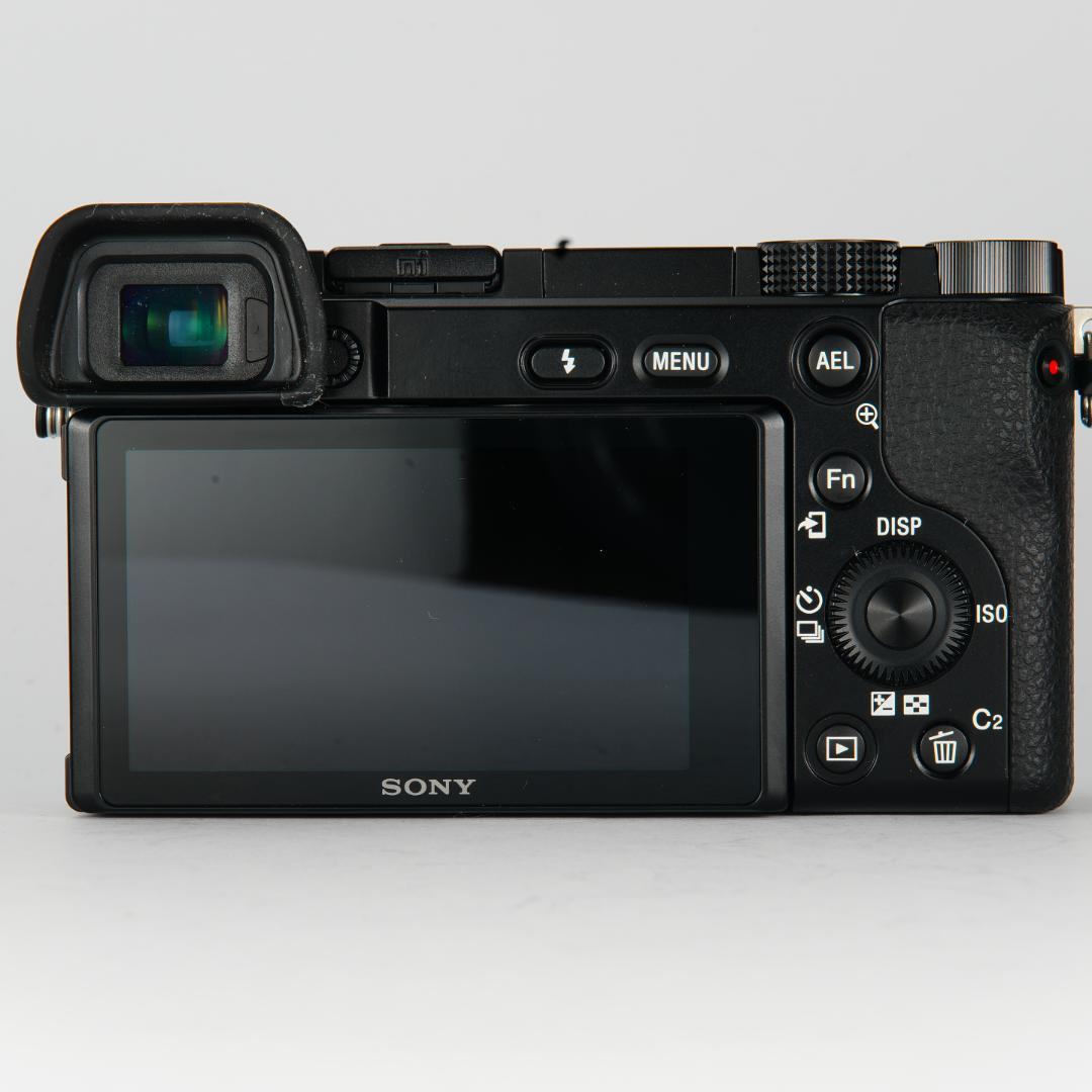 自撮りVlogに最適。4K対応 SONY α6100完動 美品 フルセット