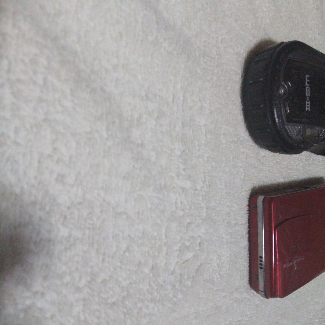 ⭕️ばら売り可♥️動作品２台★富士フイルムz700exr赤★ペンタックスwg3黒
