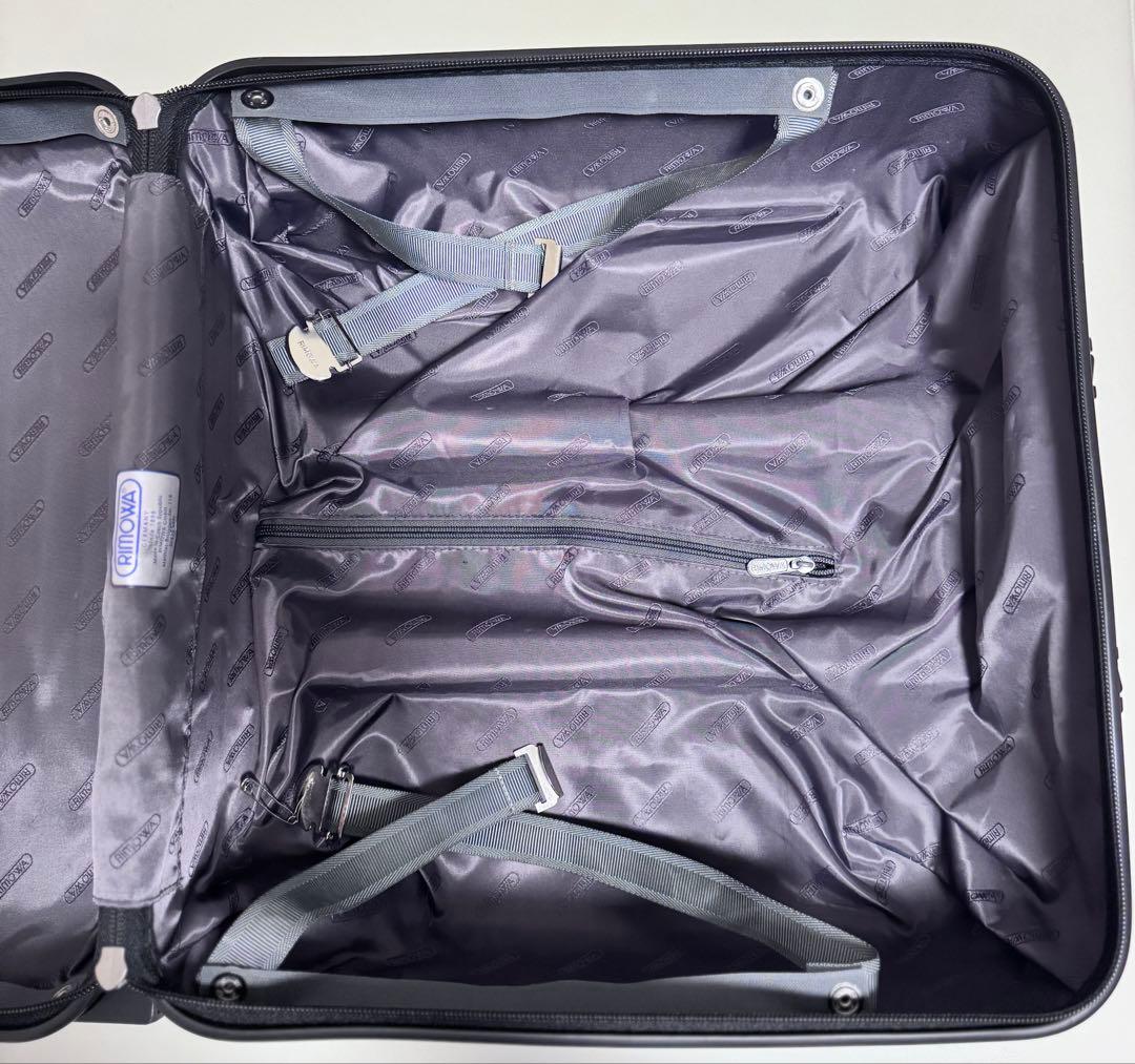 【週末値下】リモワ サルサデラックス2輪 23L 機内ビジネストローリー黒