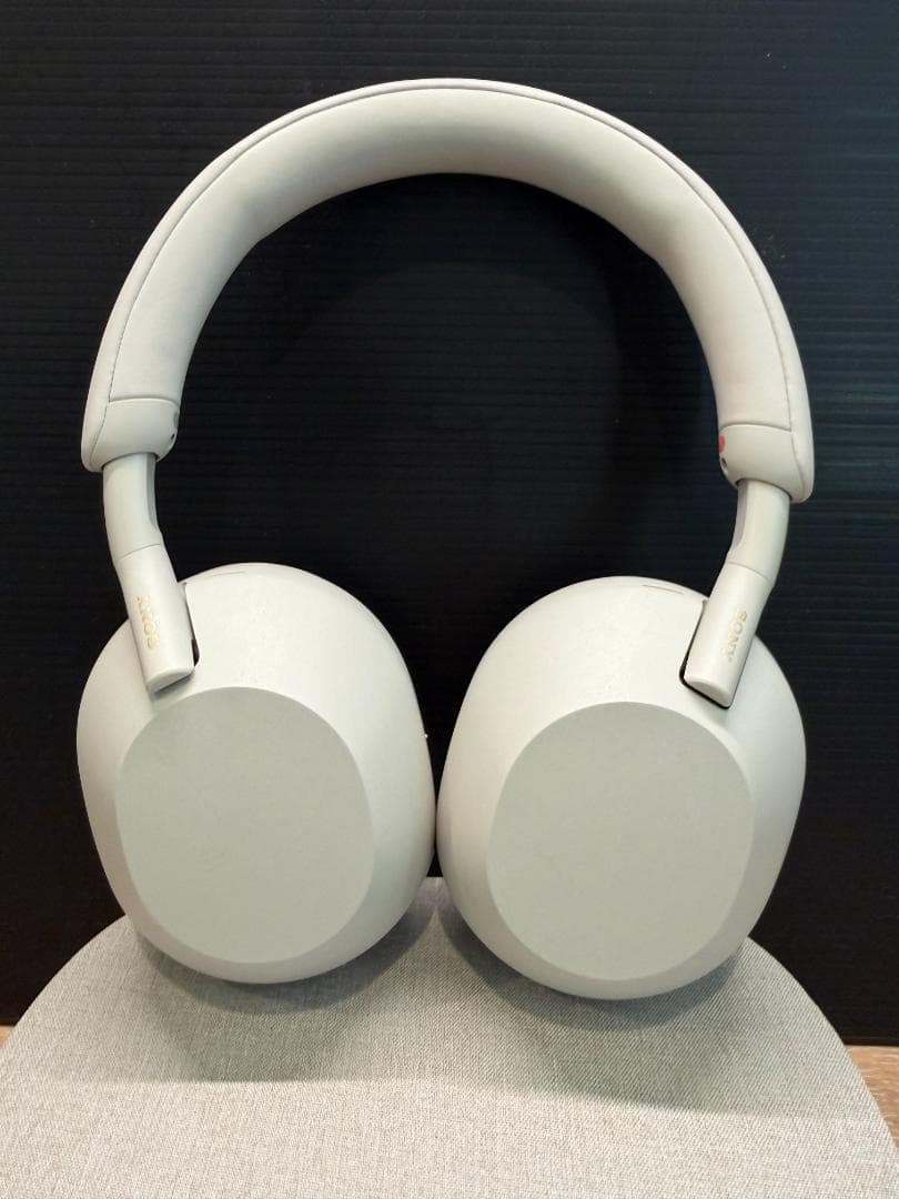 【SONYヘッドホン】WH-1000XM5（プラチナシルバー）