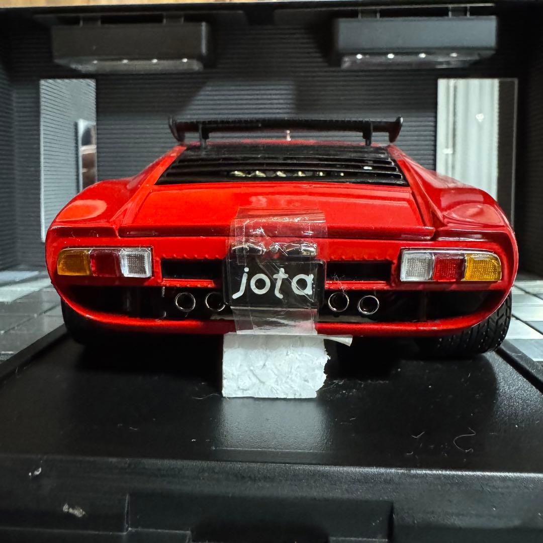 絶版未展示品 京商 1/18 ランボルギーニ イオタ SVR
