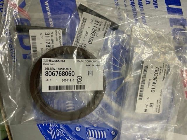 プレオRV★R2のMTクラッチ3点キット＆☆おまけで新品部品を何点かお付けします