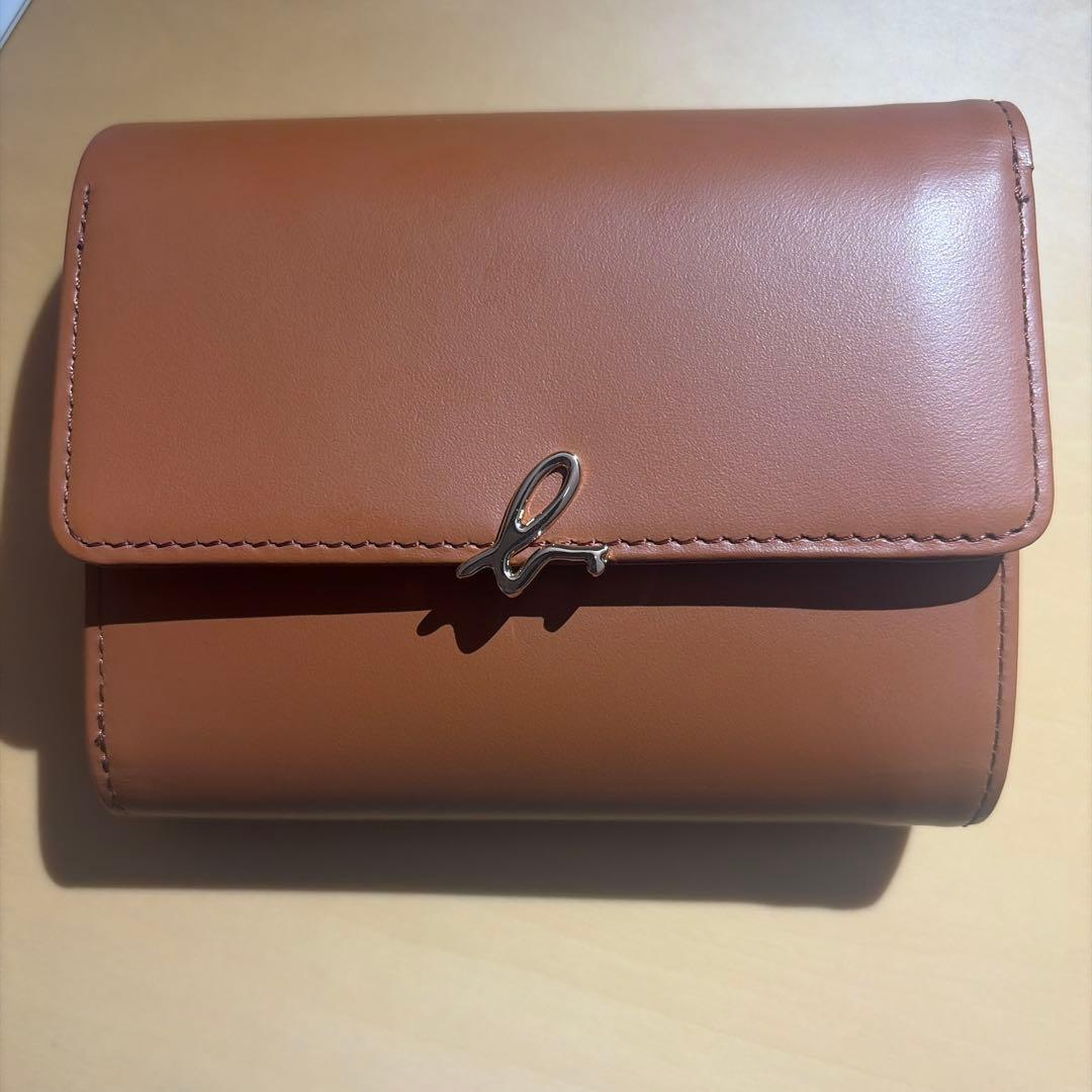 アニエスベー 三つ折り財布　Agnes b. 天然皮革