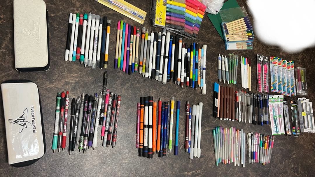 ペン回し 引退セット 早い者勝ち‼️