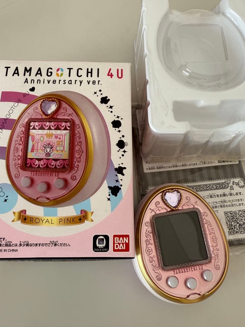 たまごっち4U Anniversary ver. ロイヤルピンク