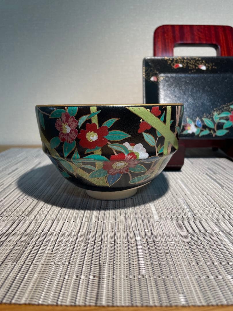 136桑野むつ子 京都 御所の花十二ヶ月【12月山茶花】抹茶椀・和陶皿 しおり付