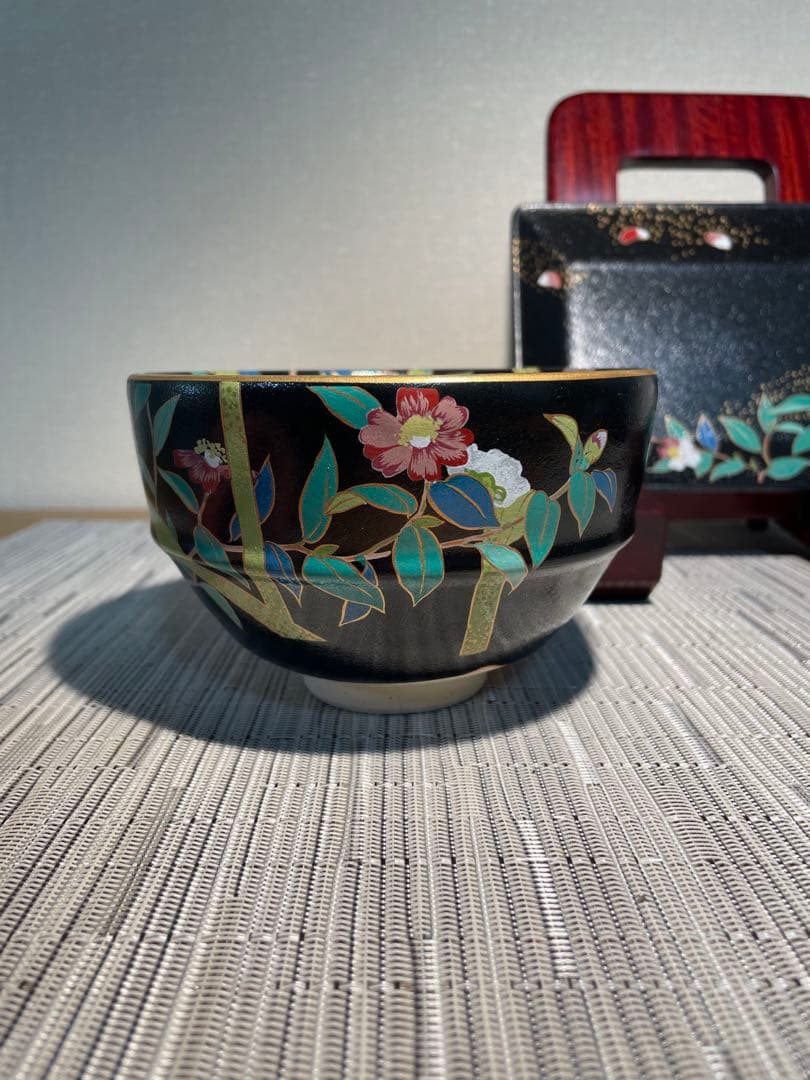 136桑野むつ子 京都 御所の花十二ヶ月【12月山茶花】抹茶椀・和陶皿 しおり付