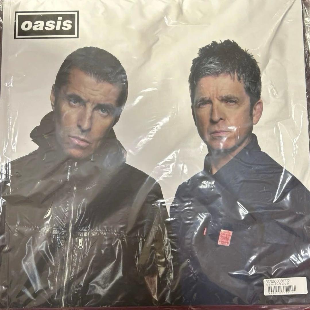 oasis live '25 フライトタグ、パンフレットのセット