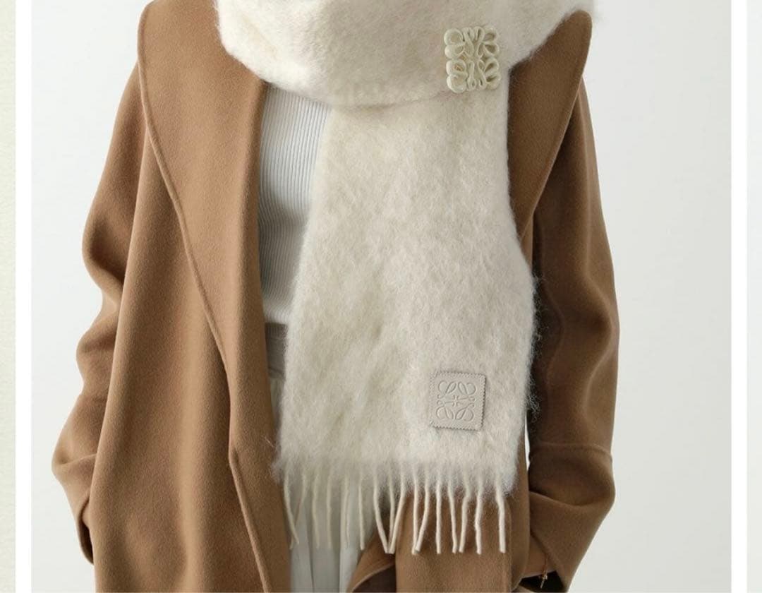 LOEWE ロエベ アナグラム モヘア マフラー ブローチ付き