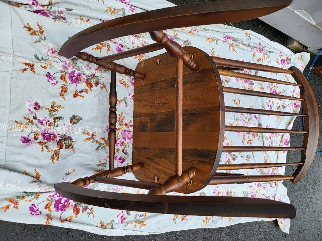 木製ロッキングチェア