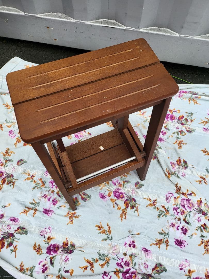 木製ロッキングチェア