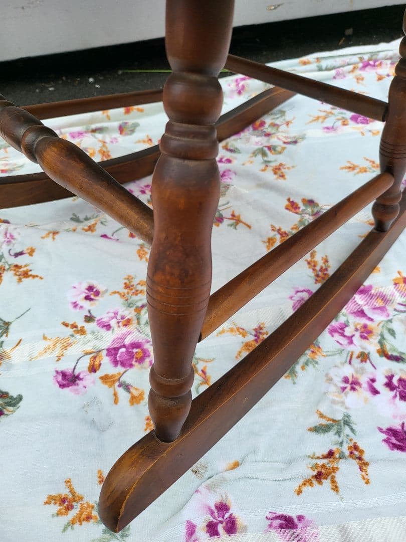 木製ロッキングチェア