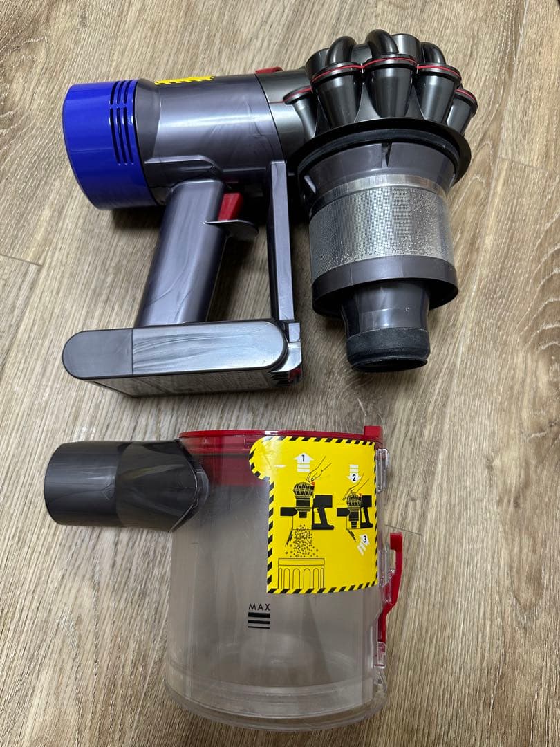 ダイソン Dyson V7 SV11 掃除機
