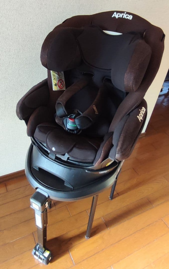 【送料無料】Aprica フラディア グロウ ISOFIX チャイルドシート