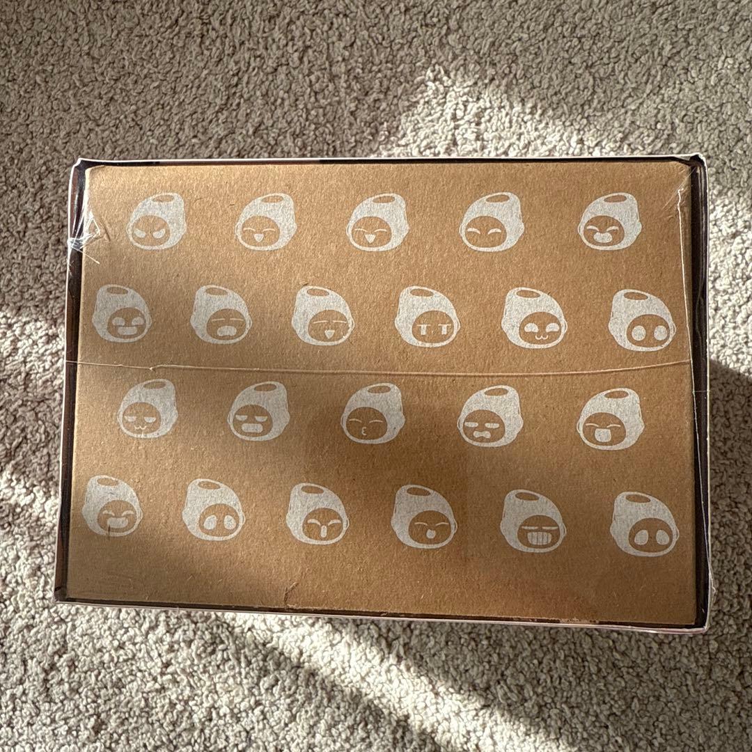 Eilik ピンク デスクトップロボット