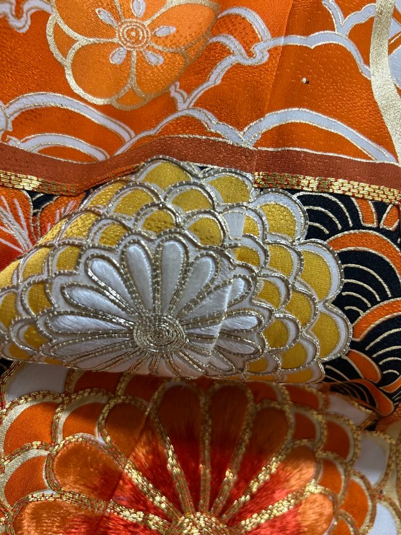 豪華振袖４点セット！！　本金　刺繍　花柄　１９８
