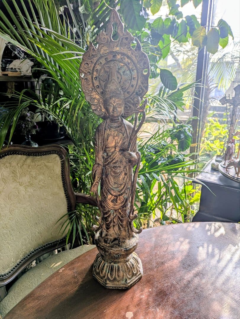 新年の縁起物　聖観音菩薩像 金属製 約58cm　仏像