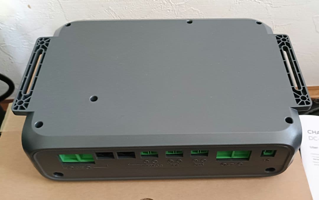 BLUETTI Charger２ 車載＆ソーラー対応走行充電器 ケーブル5m付属