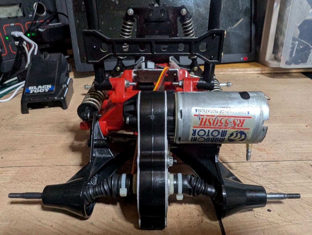 タミヤ　当時物ブラックフット　シャーシのみ