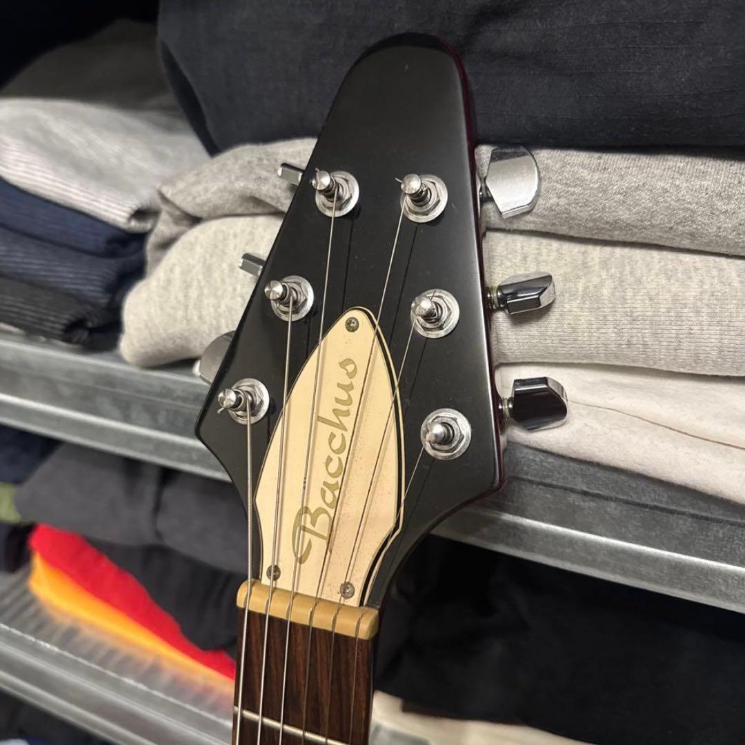 BacchusフライングV BFV-700CR