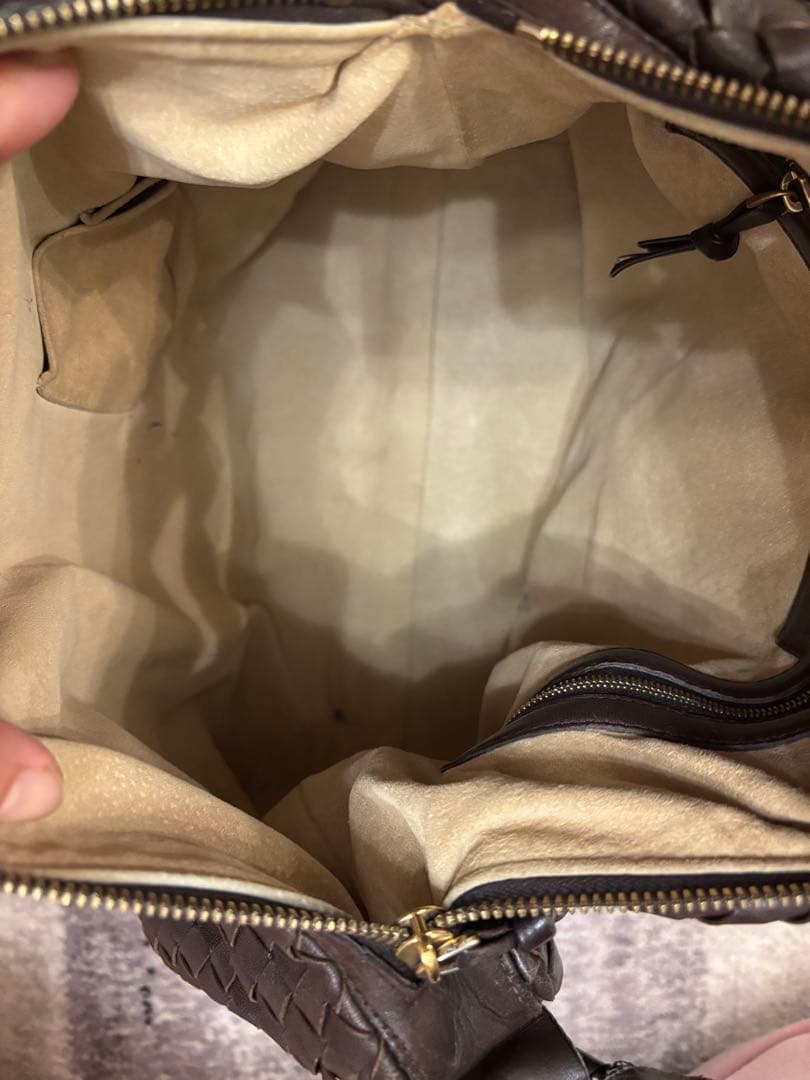 ボッテガべネタ　イントレチャートショルダーバッグ ダークブラウン‼️ お買得品‼️