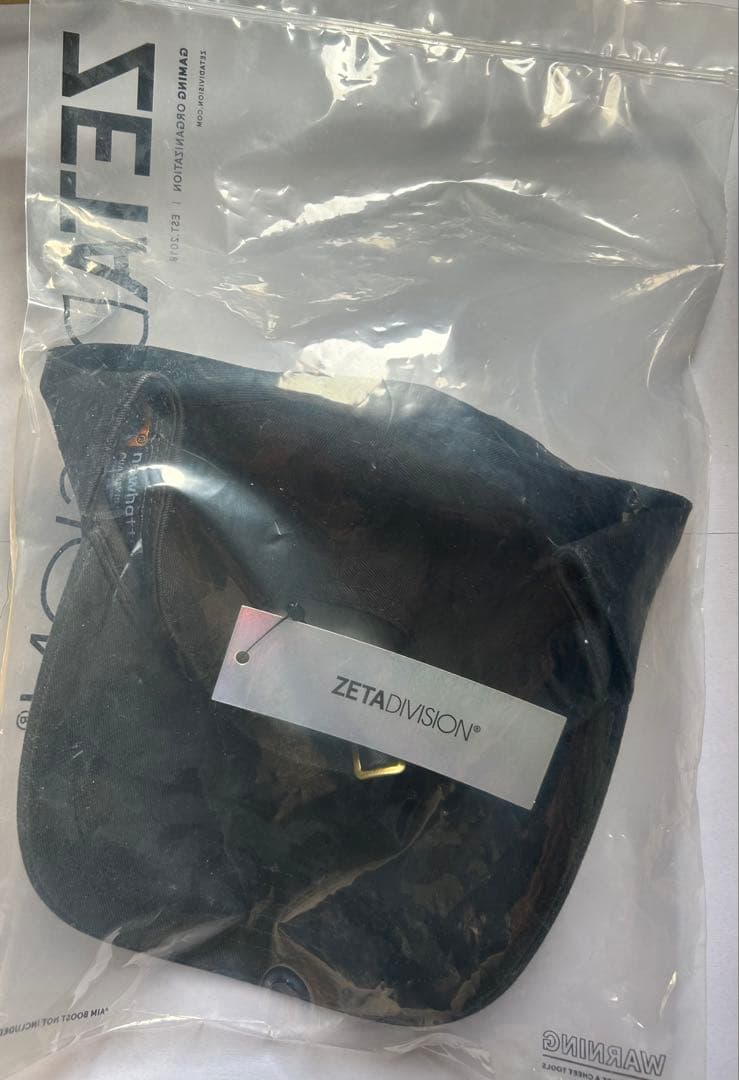 焼きパン Varvalian バーバリアン　ZETA 限界　帽子