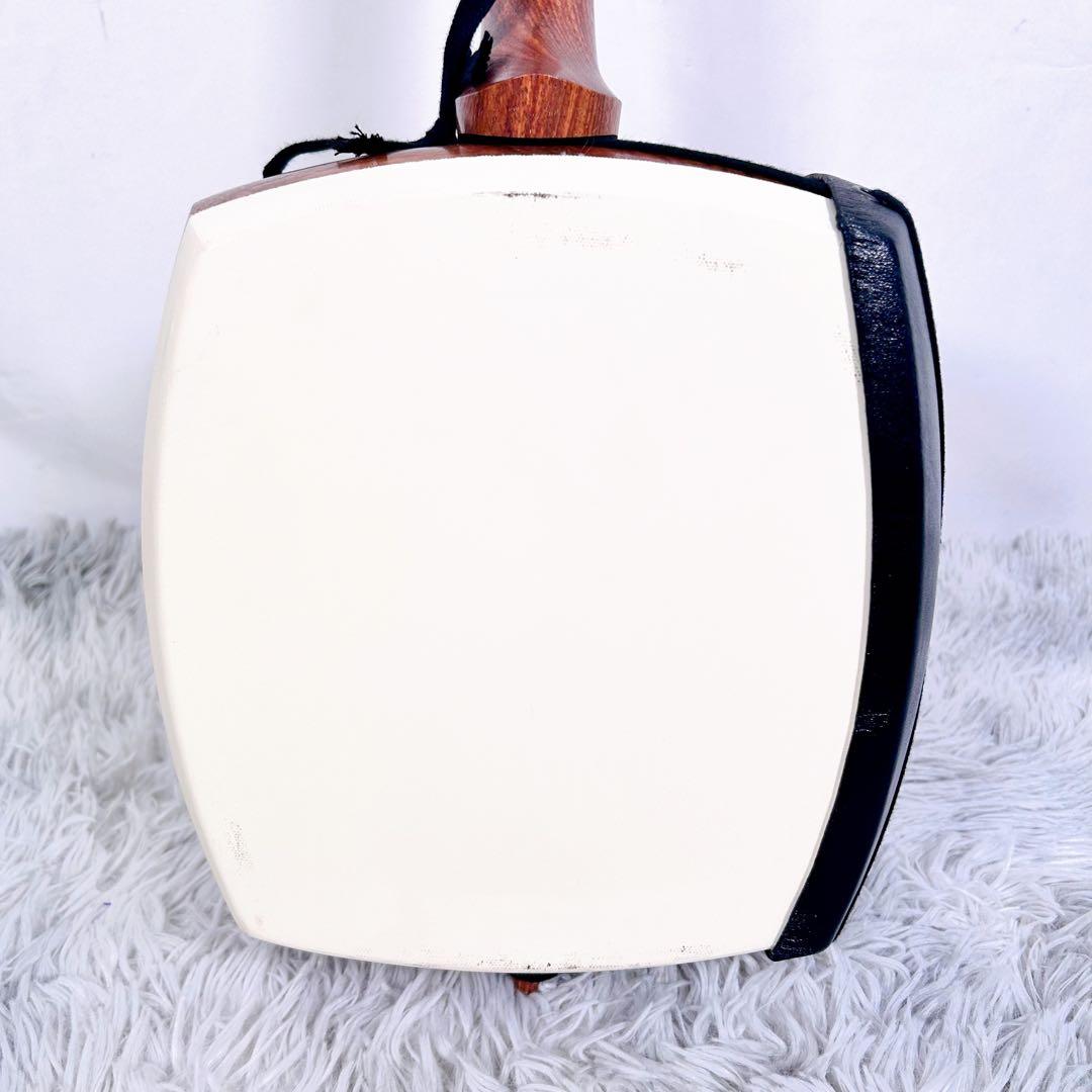 津軽三味線　花梨　太棹　東さわり付　皮やぶれなし　バチ　ケース付