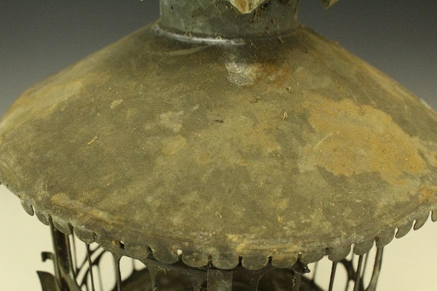 吊り灯籠 高32cm 時代 庭道具 鉄製(LC622)