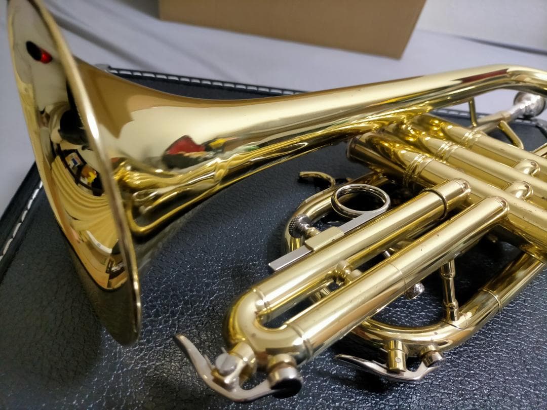 g*a様 【ベル傷あり】マルカート コルネット本体 ゴールドラッカー ケース付き