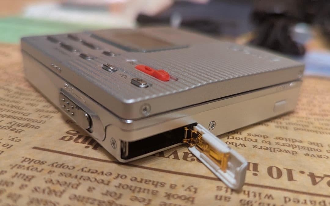 SONY MZ-R90 ポータブルMDプレーヤー