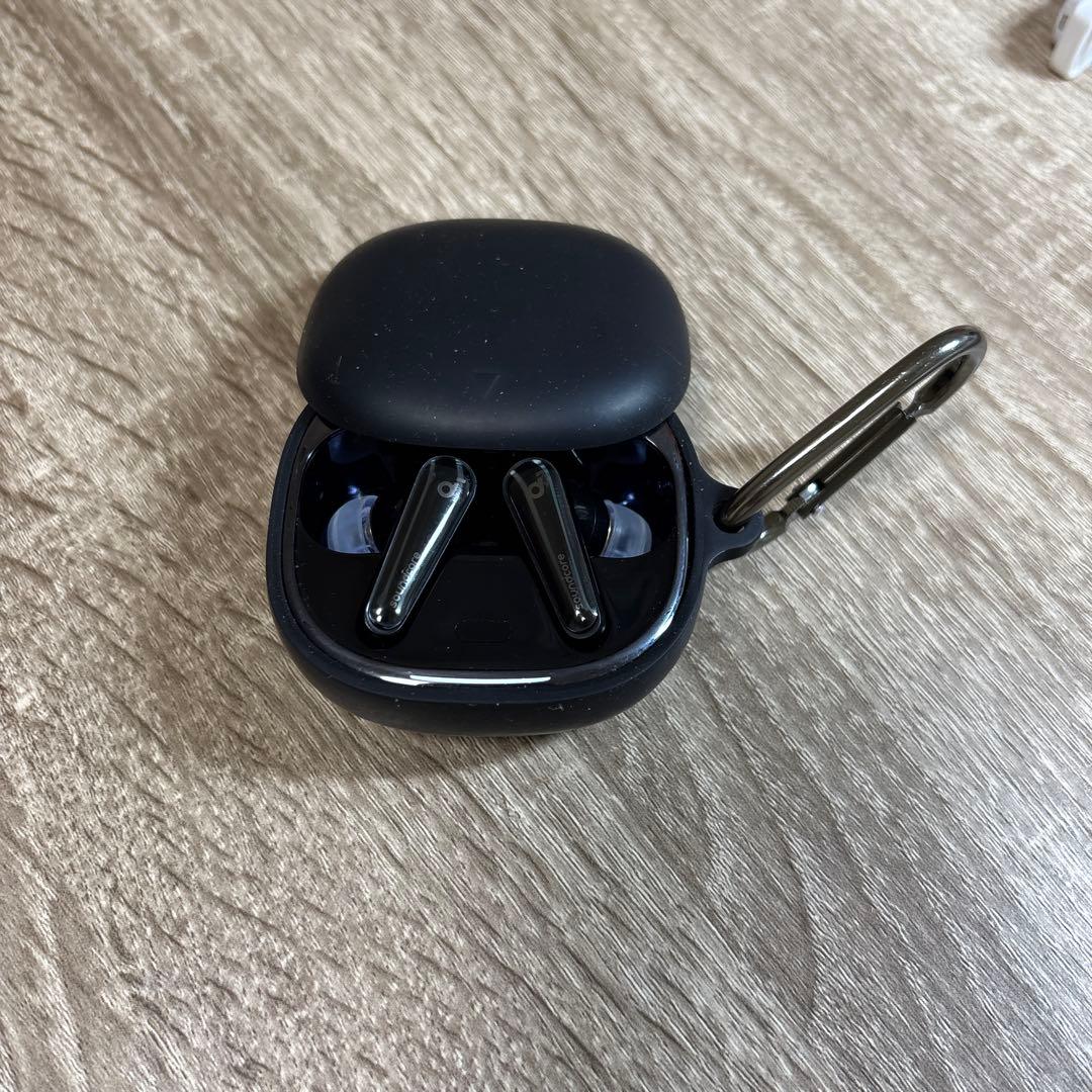 SoundCore Liberty4 本体➕ケース付き