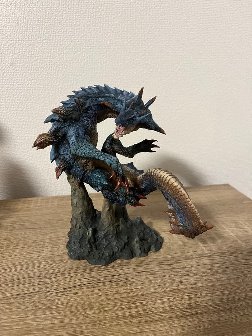 モンスターハンター クリエイターズモデル 海竜 ラギアクルス フィギュア
