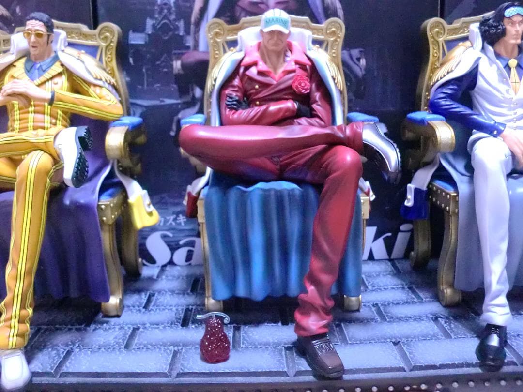 海軍 三大将 海外限定 ガレージキット フィギュア 赤犬 黄猿 クザン 専用台座