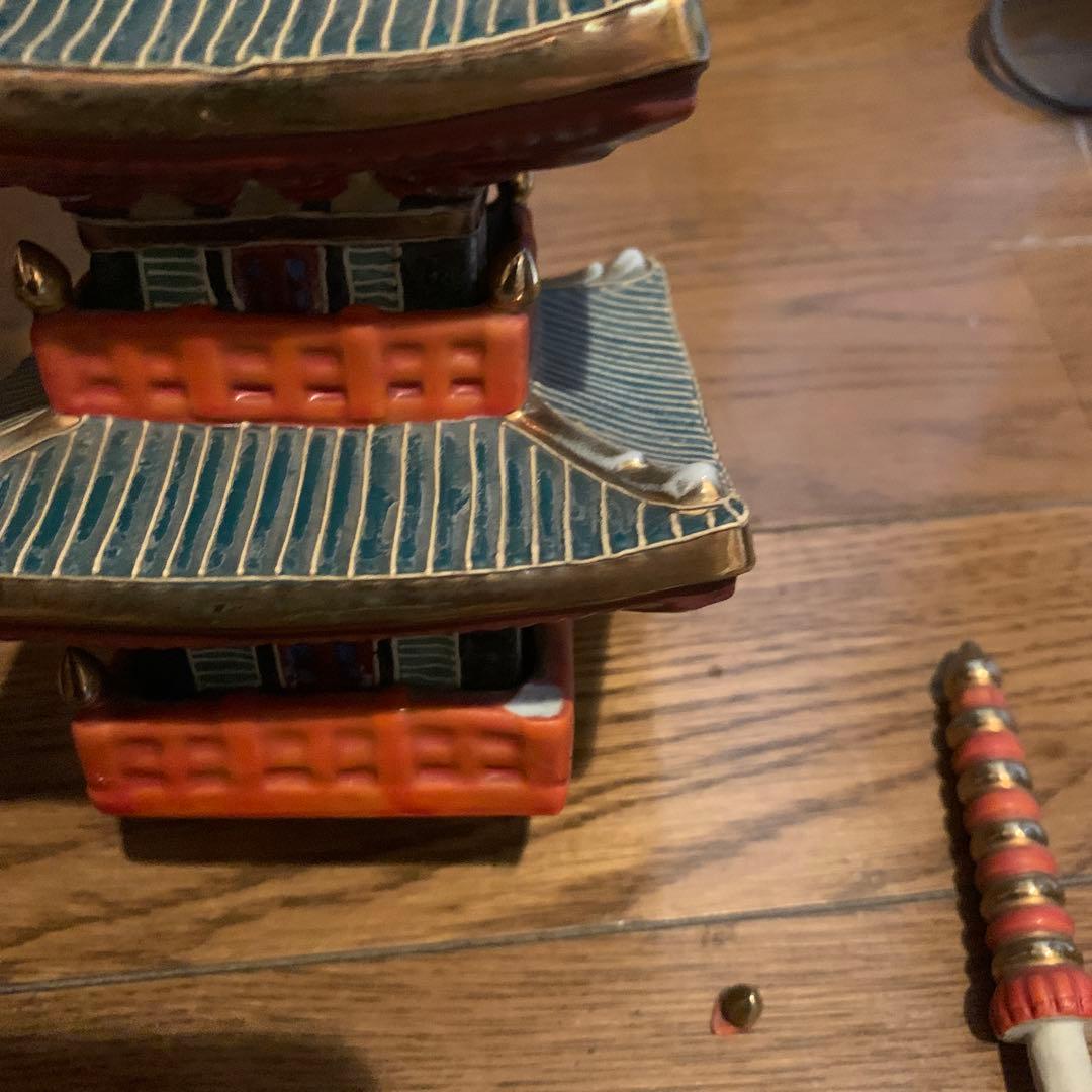 希少　九谷焼　五重塔　置物　骨董